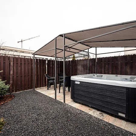 Jacuzzi Oasis * Braşov